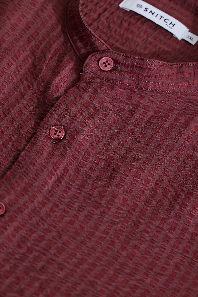 سنيتش Maroon Textured Regular Fit Plus Size Shirt